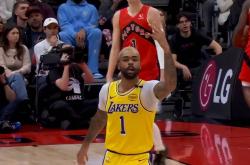 开云平台-猛龙队主帅赛后发表看法,怒怼裁判的简单介绍