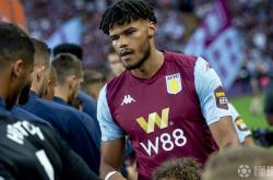 开云官方app入口-诺里奇前锋爆发，为球队赢得关键比赛的简单介绍