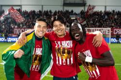 开云足球直播-韩国足球队连续获胜,斩获连战佳绩