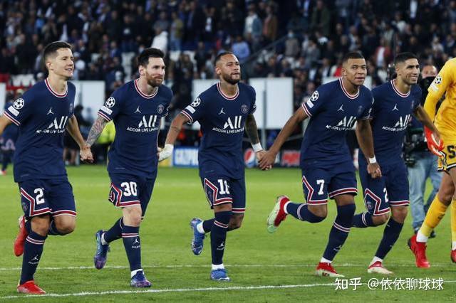 关于皇家马德里备战与曼联的重大较量的信息 关于皇家马德里备战与曼联的重大较量的信息