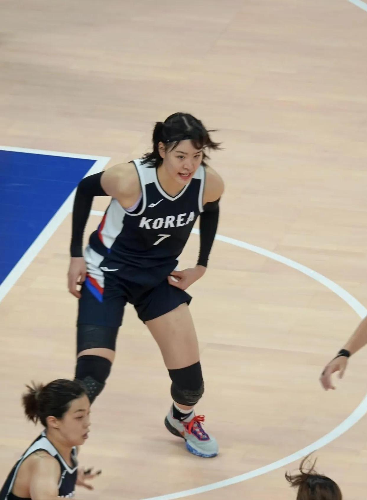 塞尔维亚女篮轻松击败瑞士拿下亚洲杯季军 塞尔维亚女篮轻松击败瑞士拿下亚洲杯季军