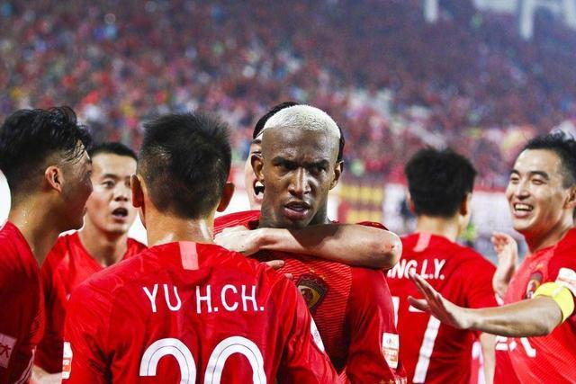 包含恒大将在客场挑战重庆斯威，双方实力对比谁能笑到最后？的词条