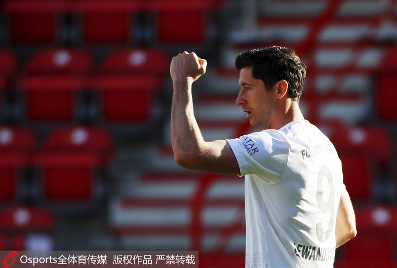 柏林联队主场轻取三分，实现胜利的简单介绍