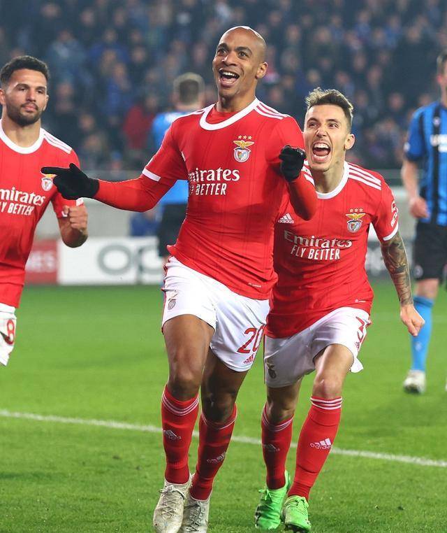 法兰西狂欢，巴黎高昂斗志稳占晋级先机