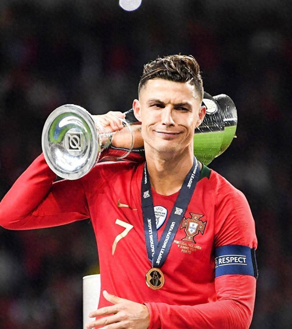 包含葡萄牙球队备受期待，欧洲杯赛事备战如虎添翼的词条