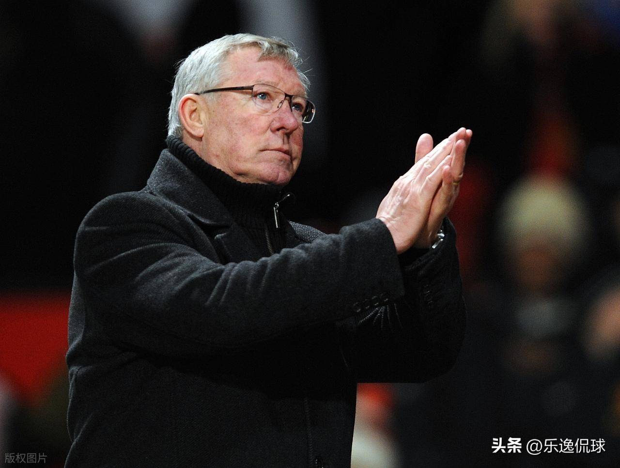曼联主帅遭遇调整,拟引进新教练 曼联主帅遭遇调整,拟引进新教练