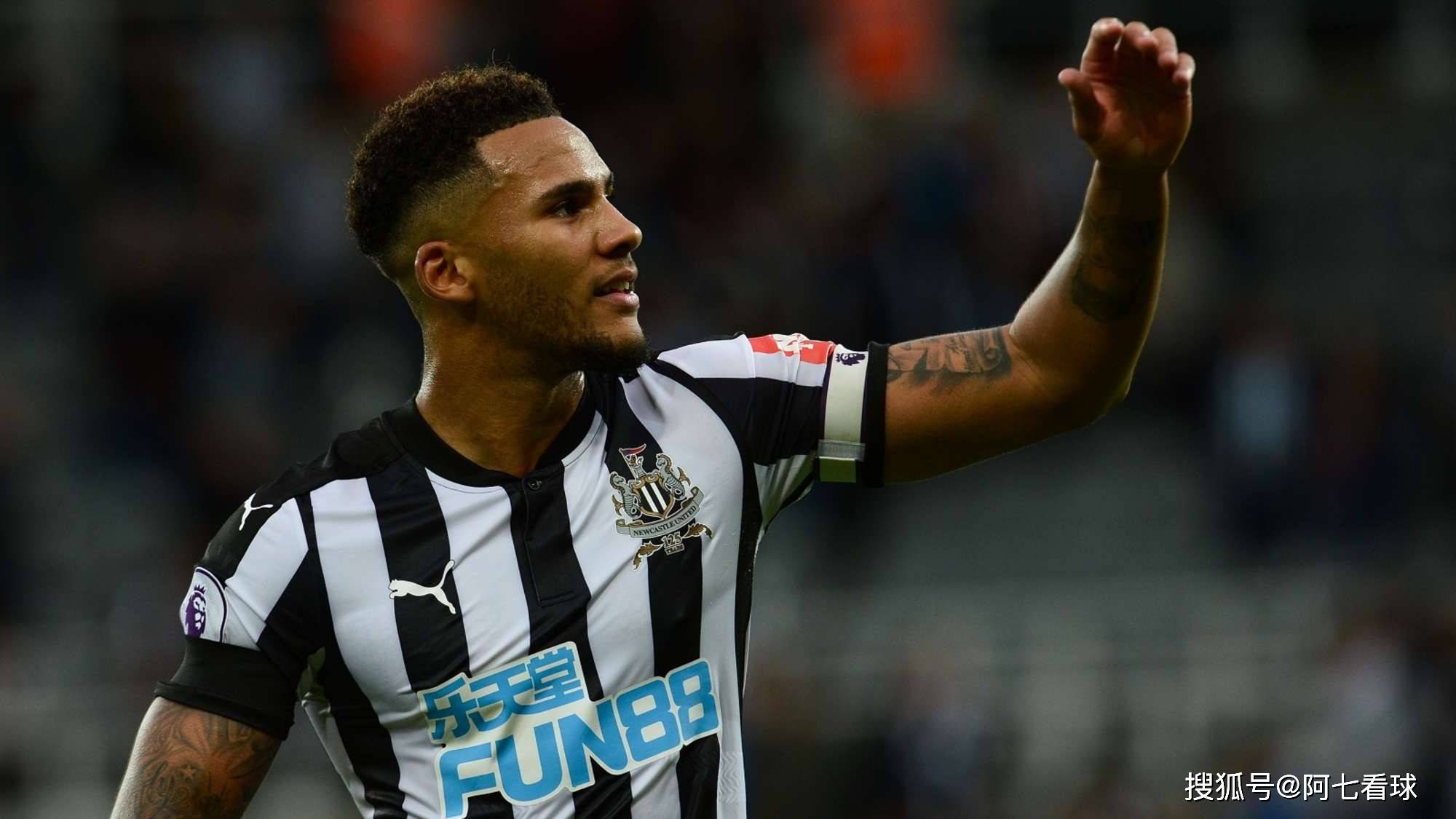 布莱克本主场十连胜，锁定晋级名额的简单介绍