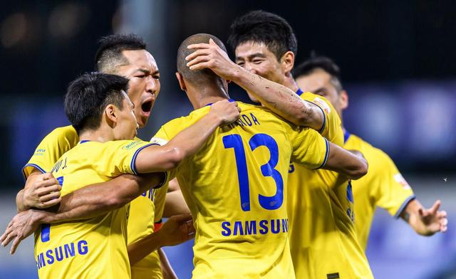 大连一方主场击败深圳吉利，提前锁定保级希望！的简单介绍